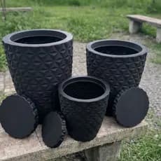 kit 3 Vasos Para Plantas Coluna Diamante Decorativo Polietileno Jardim Varanda Luxo PP/P/M
