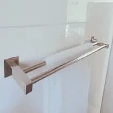 Porta Toalha Duplo 70cm Inox 304 Toalheiro Duplo para Banheiro Suporte Para Toalha de Banho Leblon