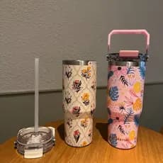 Copo Térmico 900ml Inox Com Canudo e Alça Anti Vazamento Floral