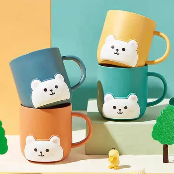 Caneca Fofa Com Relevo de Urso capacidade de  370 ml Plástico Livre de BPA
