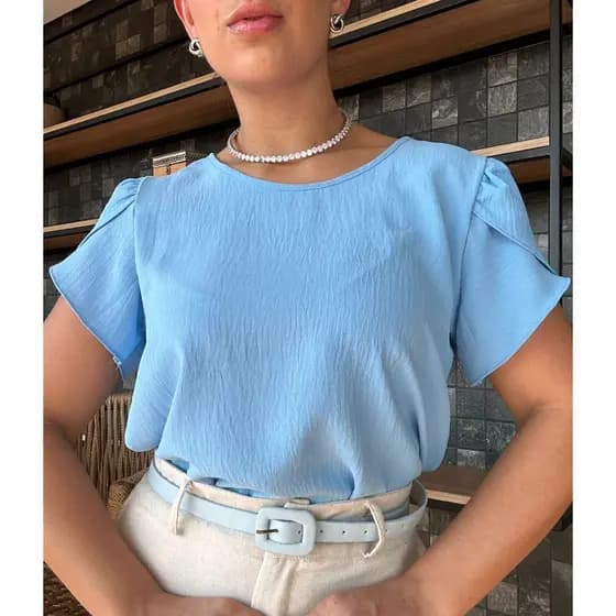 Blusa feminina Tecido Duna Com Manga Princesa look 2026 moda feminina lançamento fashion