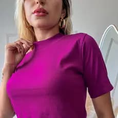 Blusa Gola Alta T shirt Básica Feminina Moda Casual