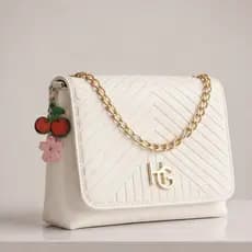 Bolsa Feminina Luxo Alça Corrente Dourada Transversal Tiracolo Pequena Elegante Pingente Chaveiro Charmoso Blogueirinha