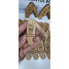 Pente Personalizado em MDF - Brinde para Barbearia e Salão