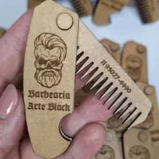 Lembrancinha brinde barbearia pente personalizado 20 unid