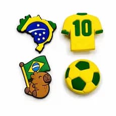 Kit 4 ou 2 Pins Bottons Enfeite Assessórios Sandália Babuche Mochila Bolsas Copa Brasil Colorido