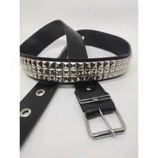 Cinto de Rebite Piramide Metal Punk Rock Unissex Couro Sintético Punk Rock Com Pirâmide Com Ajuste