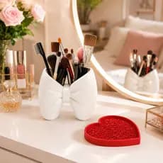 Kit Porta Pincel de Maquiagem Laço + Limpador de Pincéis Coração Organizador Penteadeira Banheiro Pincéis de Maquiagem