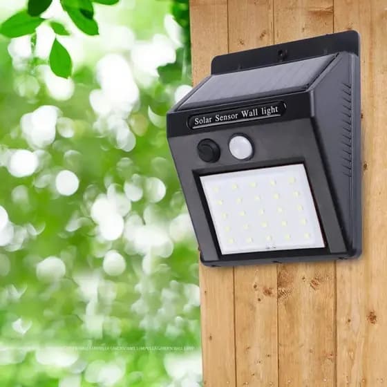 Arandela Solar com 30 LED - Sensor de Movimento e Acendimento Automático no Escuro Fácil Instalação