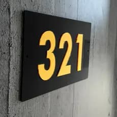 Placa Numero Para Casas, Placa Em Acrílico Preto e Dourado espelhado, Personalizado