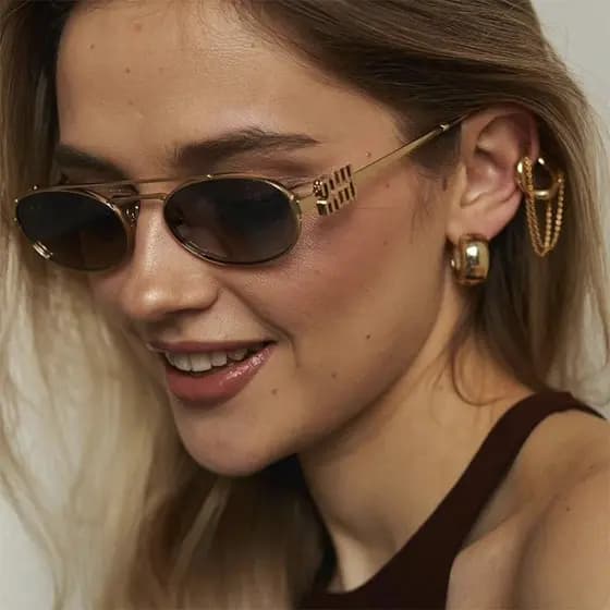 Óculos ovais de metal com dupla ponte para mulheres, elegantes e versáteis, novo estilo 2024, óculos de sol exclusivos,