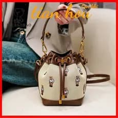 North Bag Women Fashion Casual Mobile Phone Bag Bolsa para celular Bolsa simples para balde Bolsa para mensageiro de nicho de ombro Bolsa pequena 9AH1