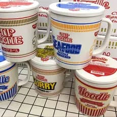 Caneca Em Forma De Macarrão