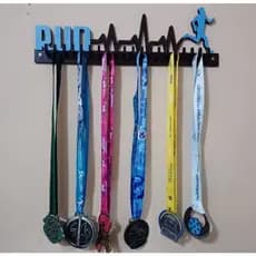 PORTA MEDALHA CORRIDA MDF 6 MM