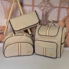 Kit Essencial Clean Bege Bolsa Maternidade Mochila,Bolsa e Trocador