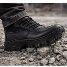 Bota Botina Para trabalho Preta de Segurança de Couro Masculina com Bico Reforçado de PVC e Resisten