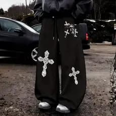 Calça Baggy Gótica Dark Streetwear Estampa Cruz Wide Leg Preta