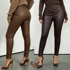 Calça de couro Leggings Feminina Courino Resinada Skinny Modelagem Ajustada Versátil com Forro Flanelado Interno