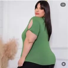 BLUSA PLUS SIZE COM DETALHE NA MANGA VISCO LYCRA PREMIUM CASUAL ELEGANTE FEMENINO