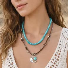 Colares Boho em Camadas Feminino com Contas Turquesa - Acessórios Fashion Estilo Vintage e Retrô