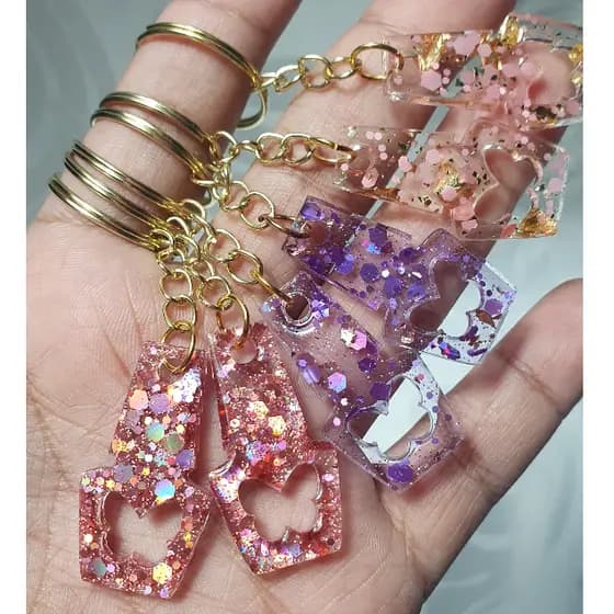 Chaveiro Esmalte com Glitter em Resina –20un