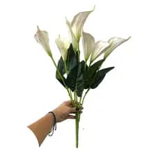 Buquê Copo De Leite 7 Flores 56CM Flor Artificial Para Arranjo Miolo Verde