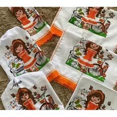 Jogo de Cozinha kit Pano 6 peças Estampado EM Oxford com Boneca em Crochê + bico de Caça