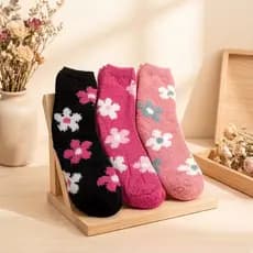 3 pares, 6 pares, 12 pares de meias de pelúcia com estampa de flores fofas