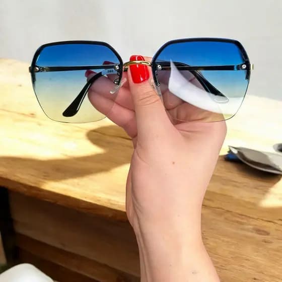 Óculos de Sol Azul com proteçao UV400 + Flanela e estojo