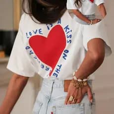 Camiseta Básica Estilosa T Shirt Feminina Estampada Love Amor Kiss Tendência 100% Algodão