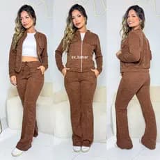 Conjunto Femenino Lanzinha Ribi Canelada 2 Peças – Casaco com Zíper e Calça Pantalona Flare com Bolsos plus size