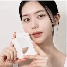 BELLROSE Fabricado Na Coreia Cerâmica Corpo Gua Sha Massageador Ferramenta De Cuidados Com O Inteiro Em Forma De D
