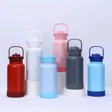LANÇAMENTO!!! Garrafa Térmica Inox1000ml 800ml 600ml Com Canudo Bico alça de transporte + BOTA DE SILICONE ENVIA RAPIDO