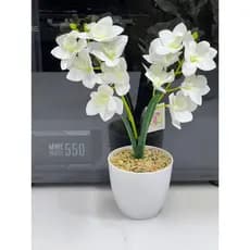 orquídea artificiais com vaso copo