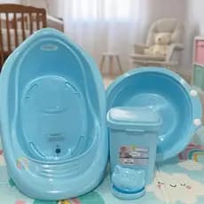 Banheira infantil com bacia 14 Litros Lixeira 4,5 L saboneteira