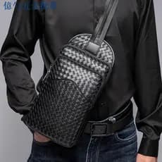 Envio em 24 horas = Bolsa de peito masculina de couro genuíno Bolsa Crossbody de um ombro Bolsa masculina de tecido Casu