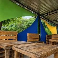 Decoração Para Copa Triangulo De Malha 4 Peças De 1,0x0,90m