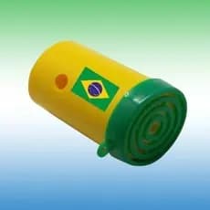 MINI CORNETA DO BRASIL C/ CORDINHA P/ O PESCOÇO VUVUZELA BUZINA APITO VERDE E AMARELO COPA DO MUNDO