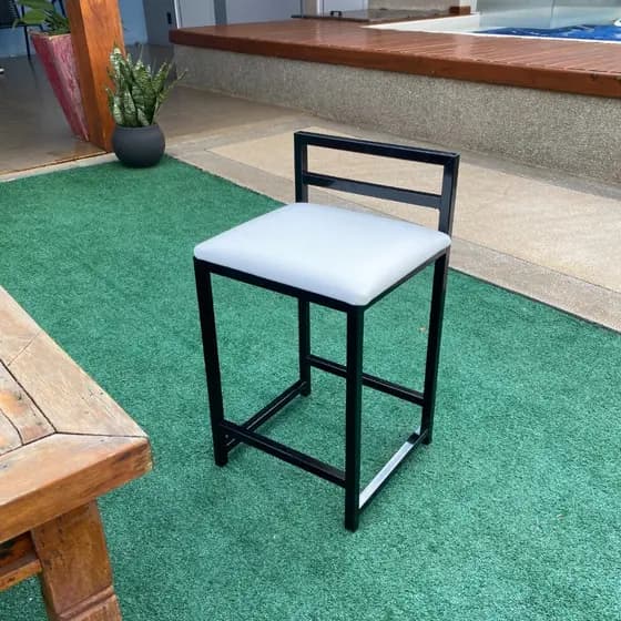 Banqueta Baixa/Alta Industrial Reforçada Ideal para Cozinha, Balcão e Área Gourmet Promoção