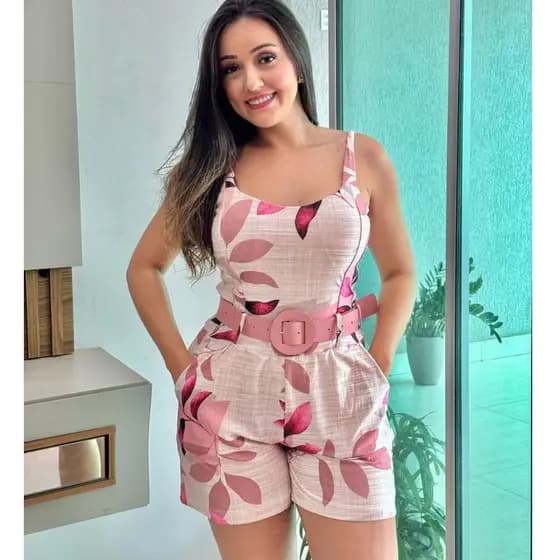 Macaquinho Feminino Curto Estampado com Bolso acompanha Cinto  Bojo Tecido Suplex digital bem verão