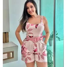Macaquinho Feminino Curto Estampado com Bolso acompanha Cinto  Bojo Tecido Suplex digital bem verão