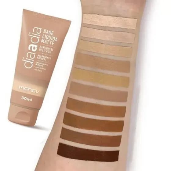BASE LIQUIDA MATTE DIA A DIA MAHAV PALETA 01 AO 08.