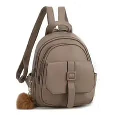 Mochila Bolsa Feminina Media Pequena Couro Sintético Com Chaveiro C-01