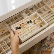 kit Bandeja Porta Joias Bijuteria Veludo Organizador Gaveta