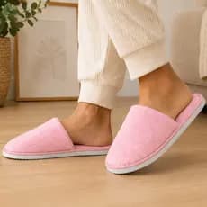 Pantufa Feminina Forrada em Lã Chinelo Quentinho Macio Confortável Antiderrapante Para Usar Em Casa