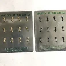 Piercing Tragus Com Brilho Pedrinha de Zirconia 6mm Aço Inox Dourado e Preto Cartela 12 Unidades