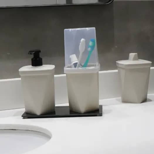 Porta Escova de Dente com Tampa Antipó | Suporte Banheiro Moderno Organizador Higiénico