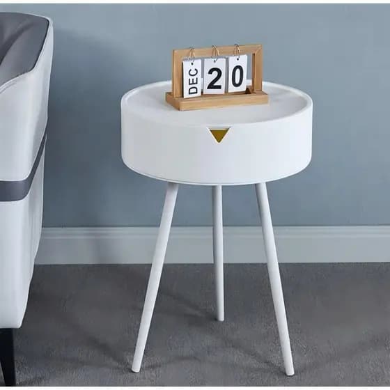 Mesa lateral moderna e minimalista com espaço de armazenamento sala quarto