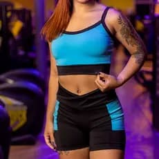 Conjunto top e short fitness academia com bolso lateral em tecido suplex