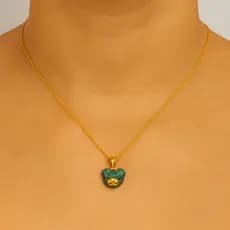 Colar com Pingente de Urso Azul e Dourado Zirconia Aço